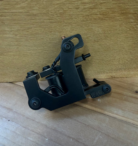 Blacked-out Dexter LINER