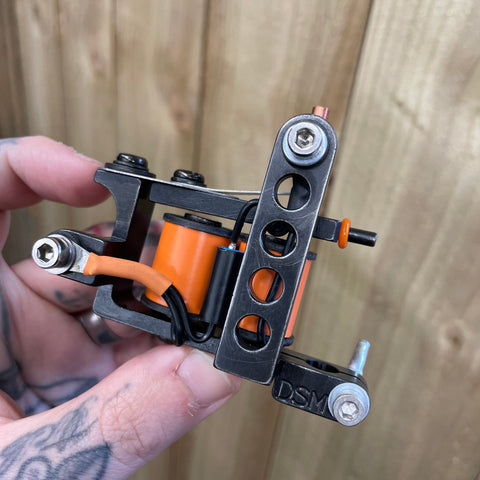 Custom Bulldog Power Liner BN8